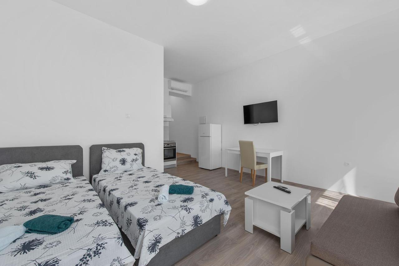 Mima Apartments Риека Экстерьер фото
